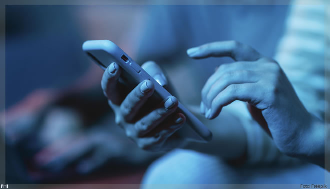Alunos criam aplicativo para melhorar experiência sensorial de surdos