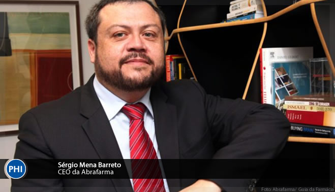 CEO da Abrafarma destaca a importância do farmacêutico para a cadeia de saúde
