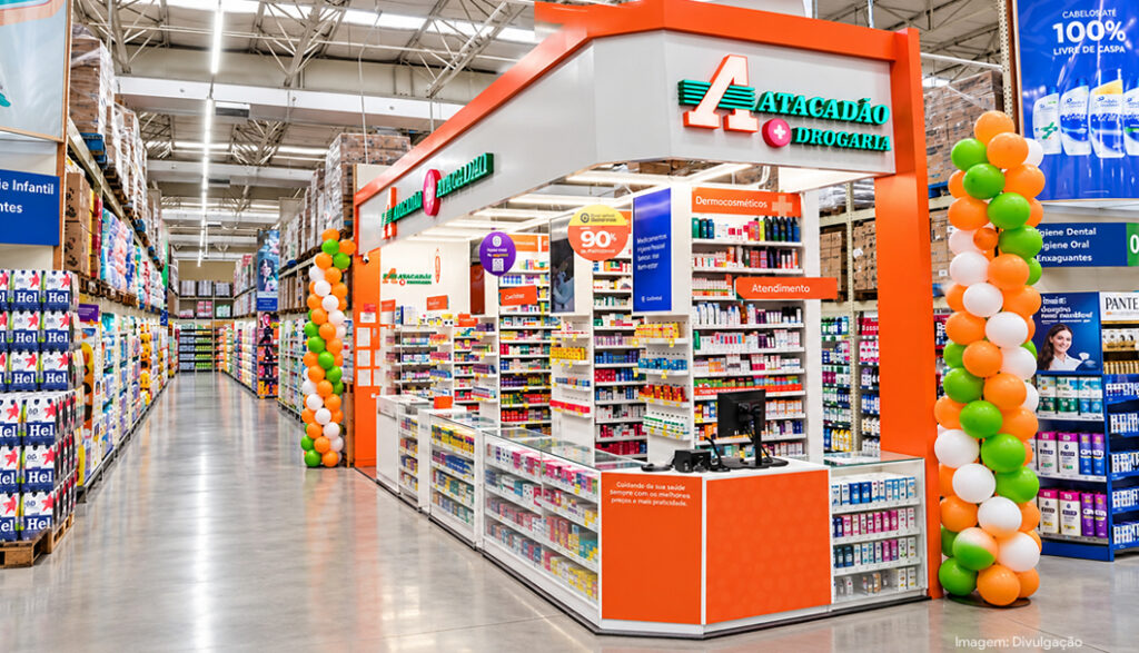 Carrefour Brasil chega a 100 drogarias e planeja mais 300 unidades no Atacadão